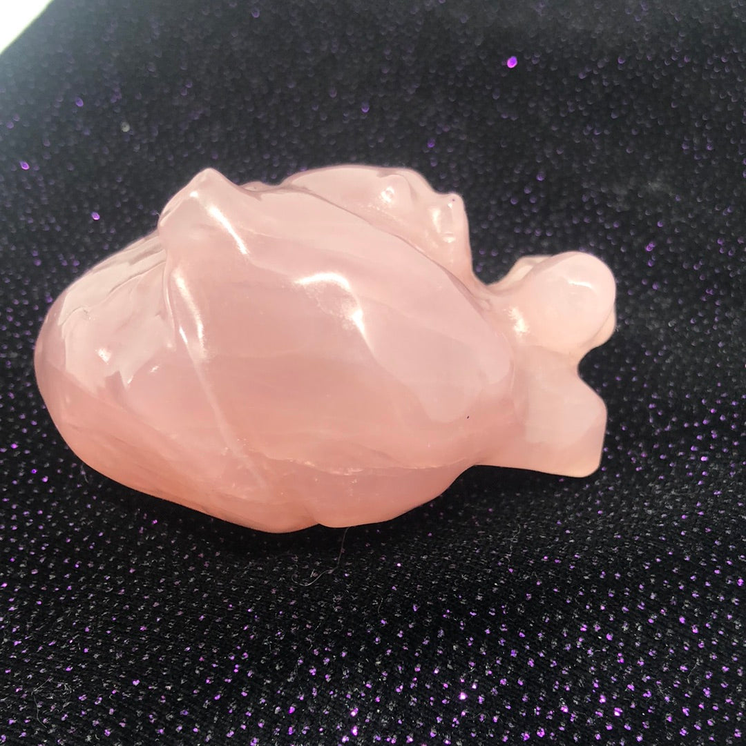 Rose quartz heart