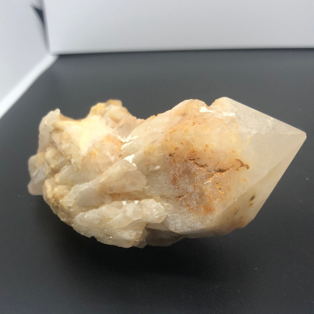 Raw Pineapple quartz point medium