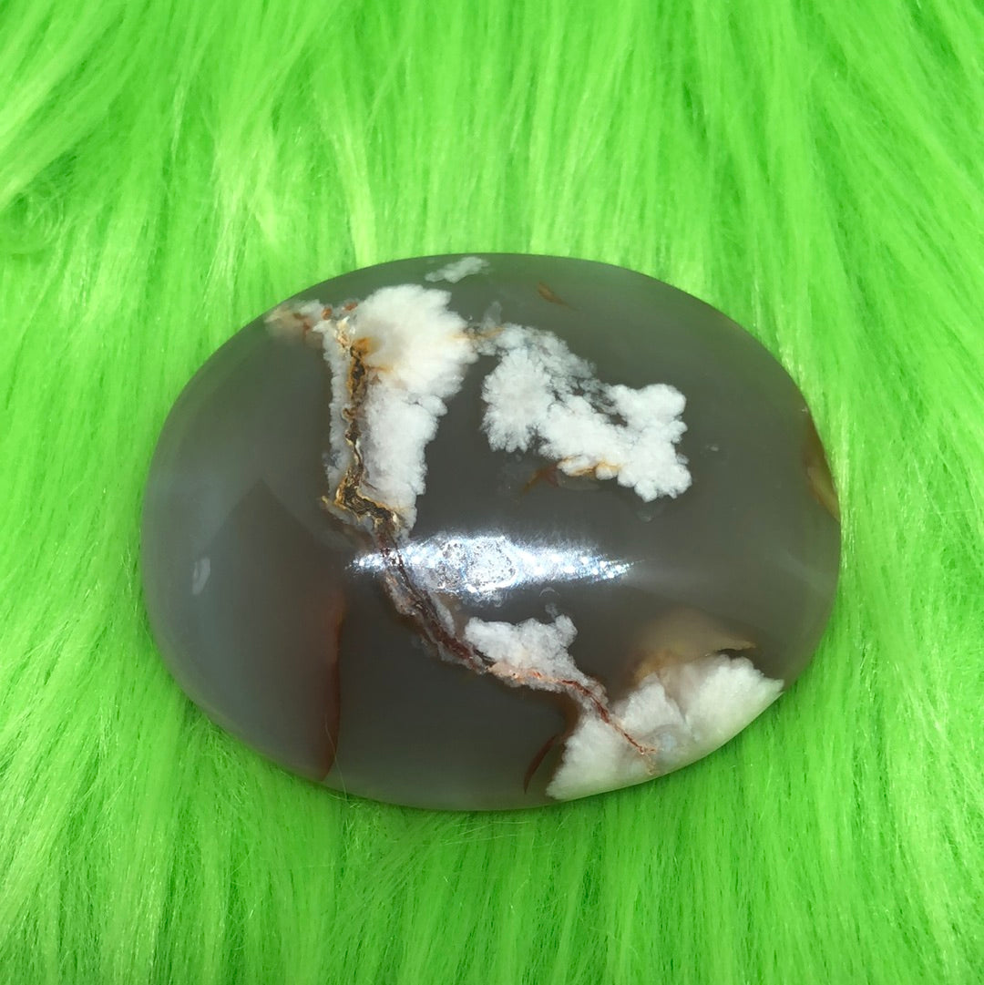 Flower agate palm stone