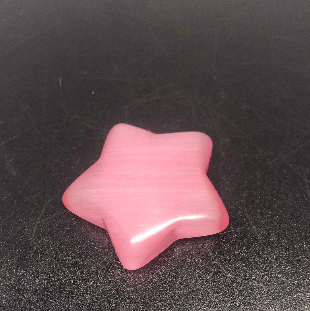 Pink Cat's Eye star stone