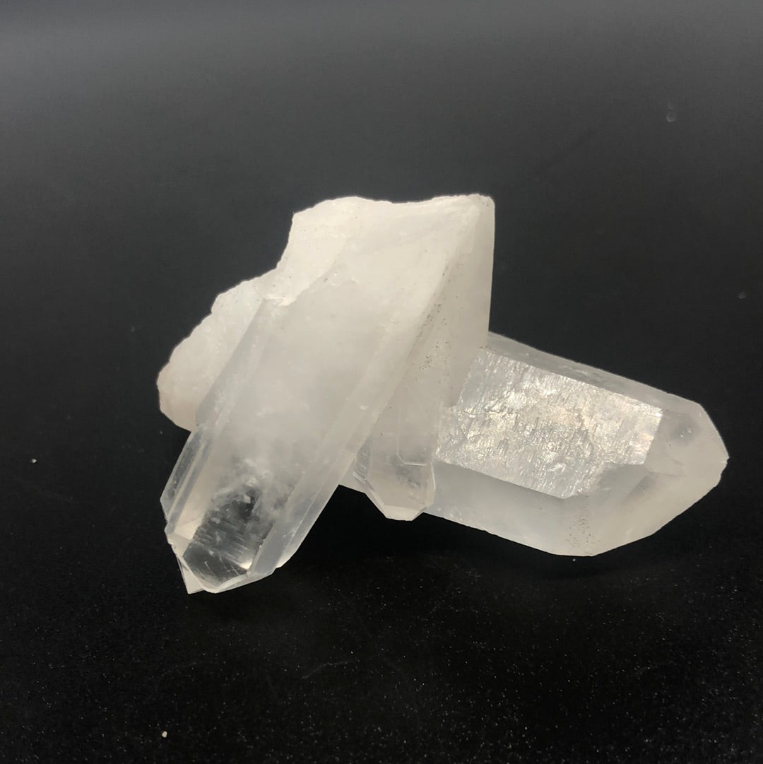 Raw clear quartz