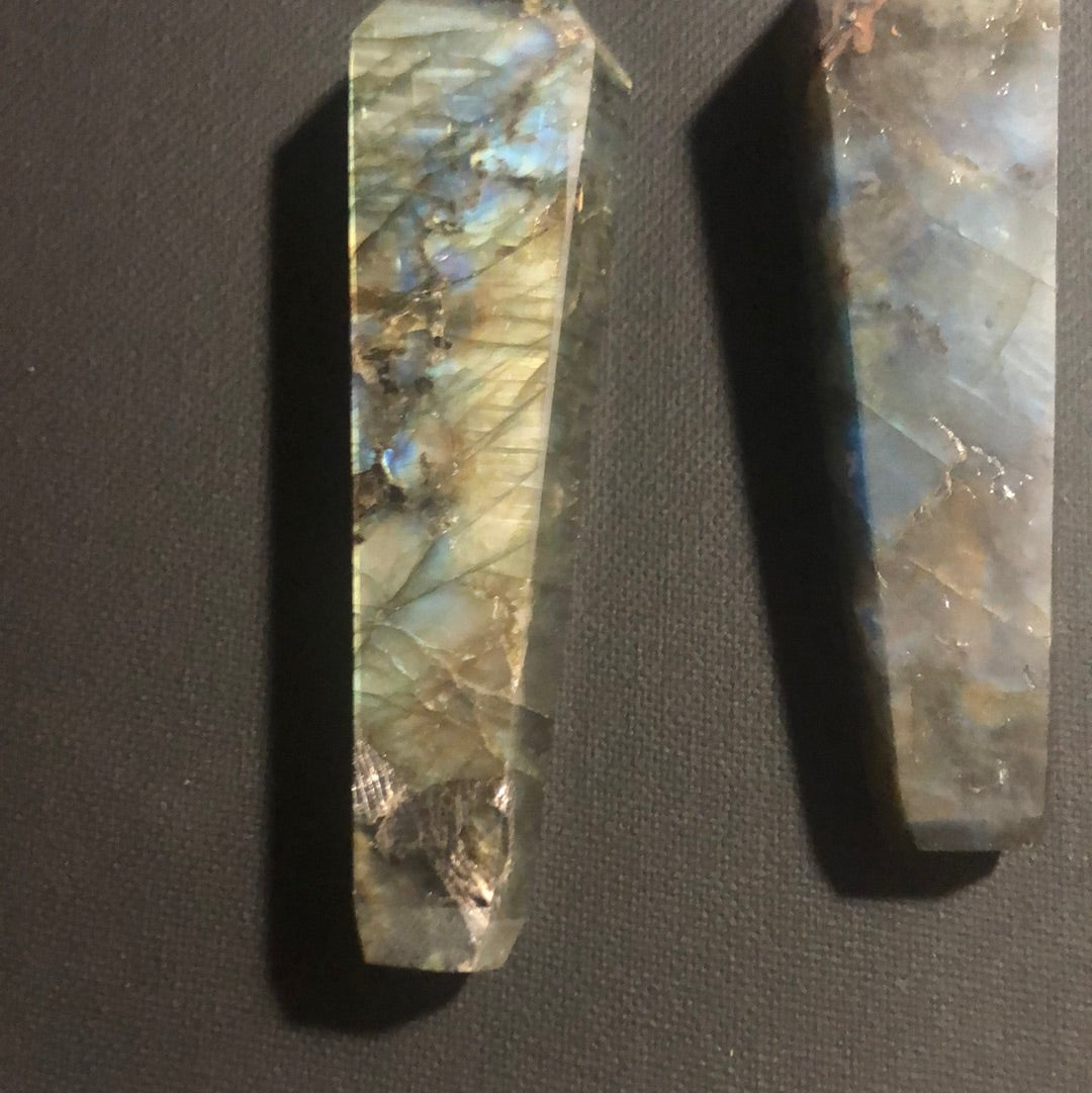 Labradorite pipes